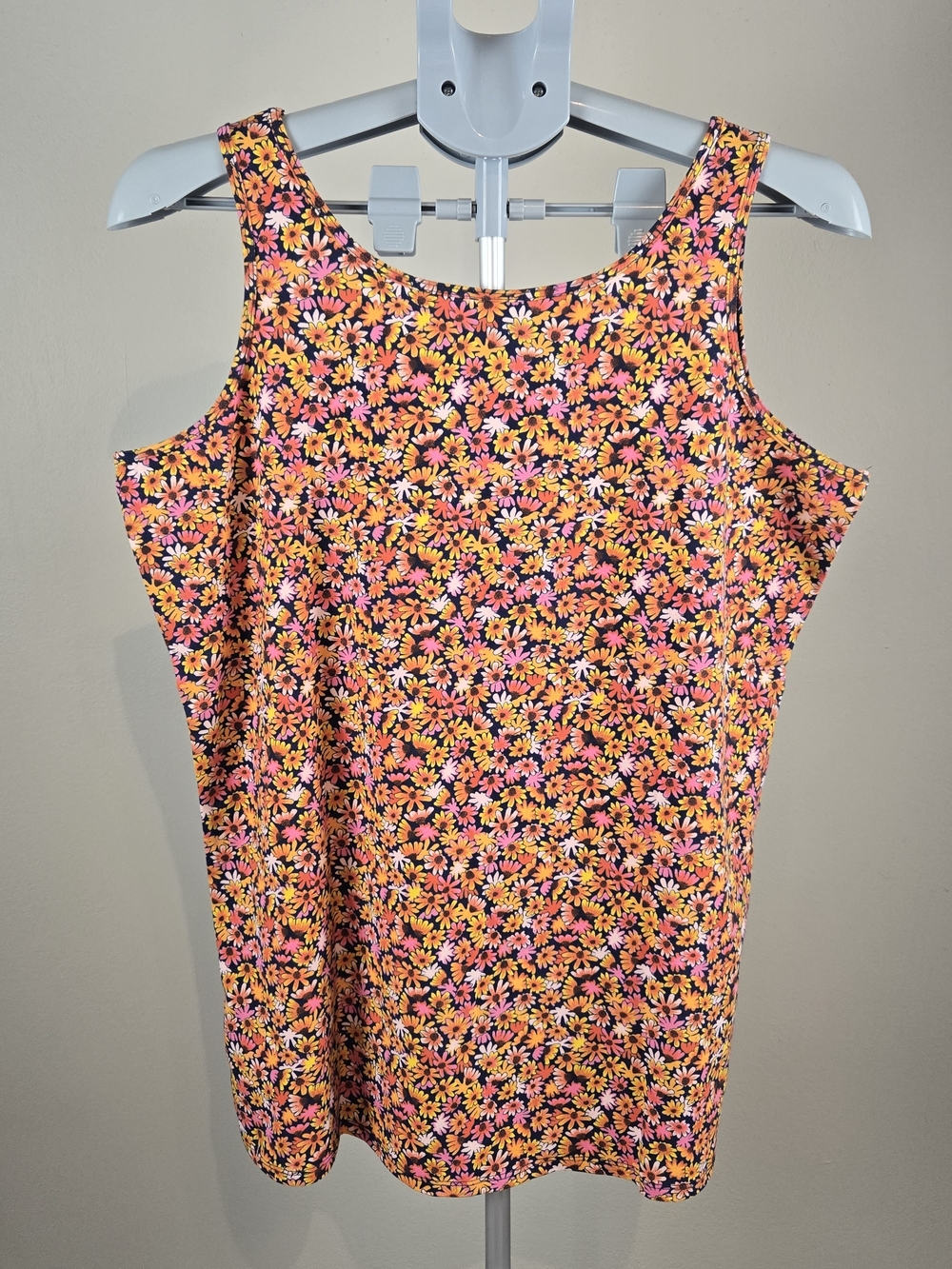 Duluth Floral Tank Top in Multicolor Size XL